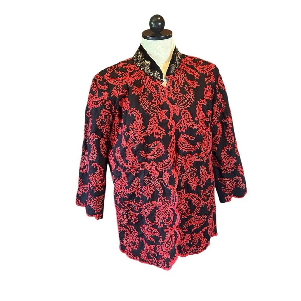 Chico's Fully Embroidered Jacket Blazer Textured Black/Red Beaded 2 PETITE L